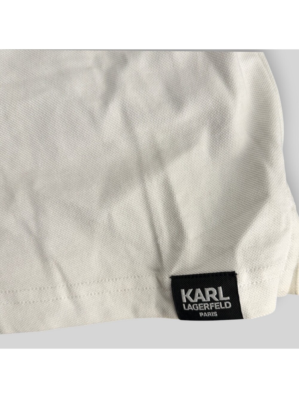 🇬🇧 Karl Lagerfeld Paris Zip Collar Polo Shirt White Medium - Picture 6 of 10